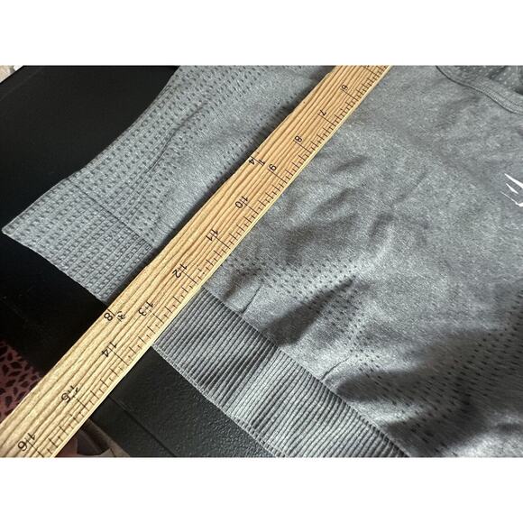 Gymshark XS Women Pullover Long Sleeve Cropped Top Grey Athletic 41-10 - Picture 5 of 7